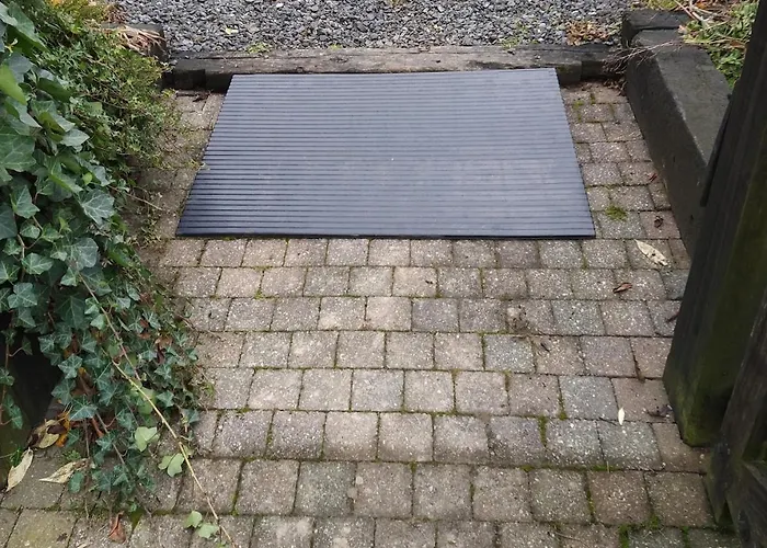 Le Bonheur Pour Tous - Rural Pmr En Ardennes *