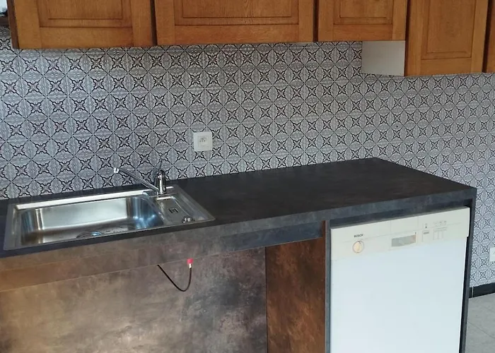 Le Bonheur Pour Tous - Rural Pmr En Ardennes * Tellin